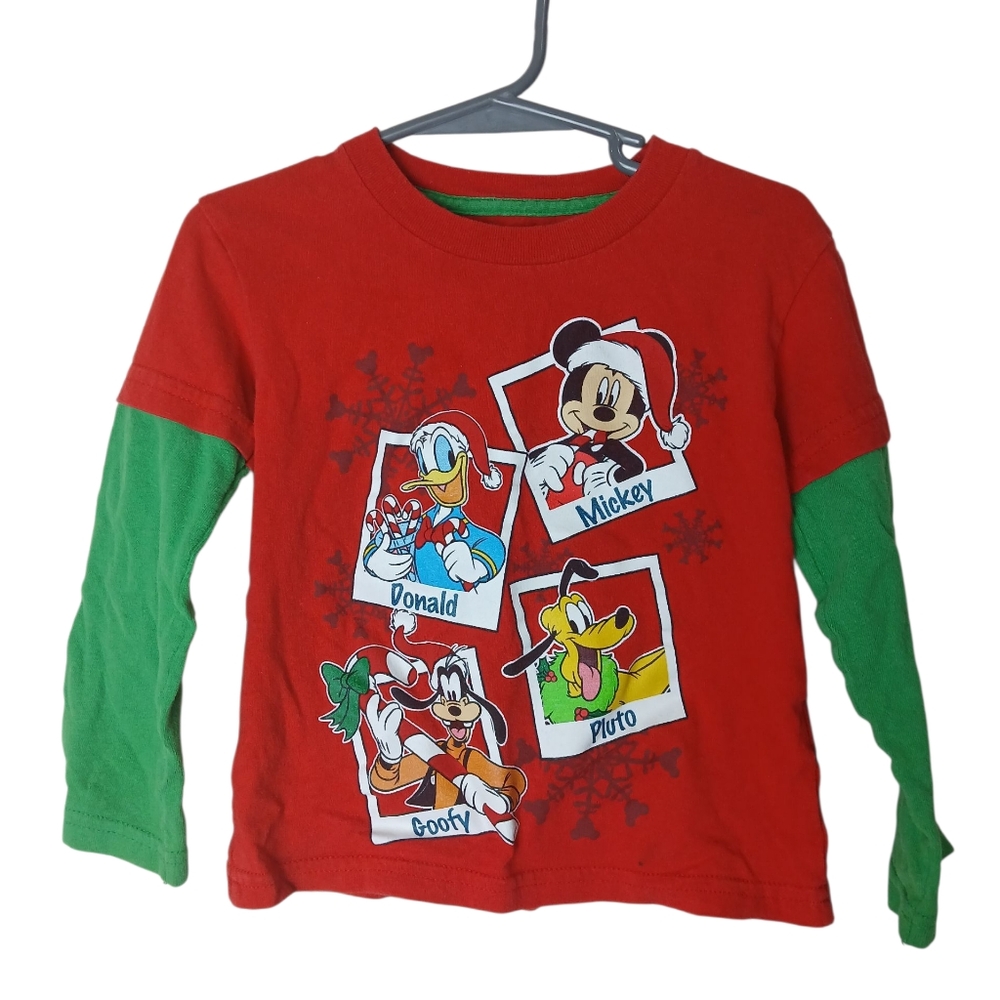 🎅 DISNEY 2T Mickeys Christmas Toddler Long Sleeve Like New Goofy Donald Pluto
